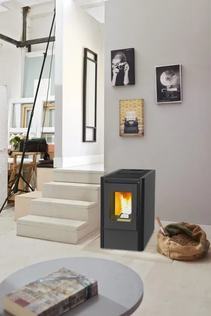 Estufa de Pellet WATT Slim 8 8.02 kW Blanca